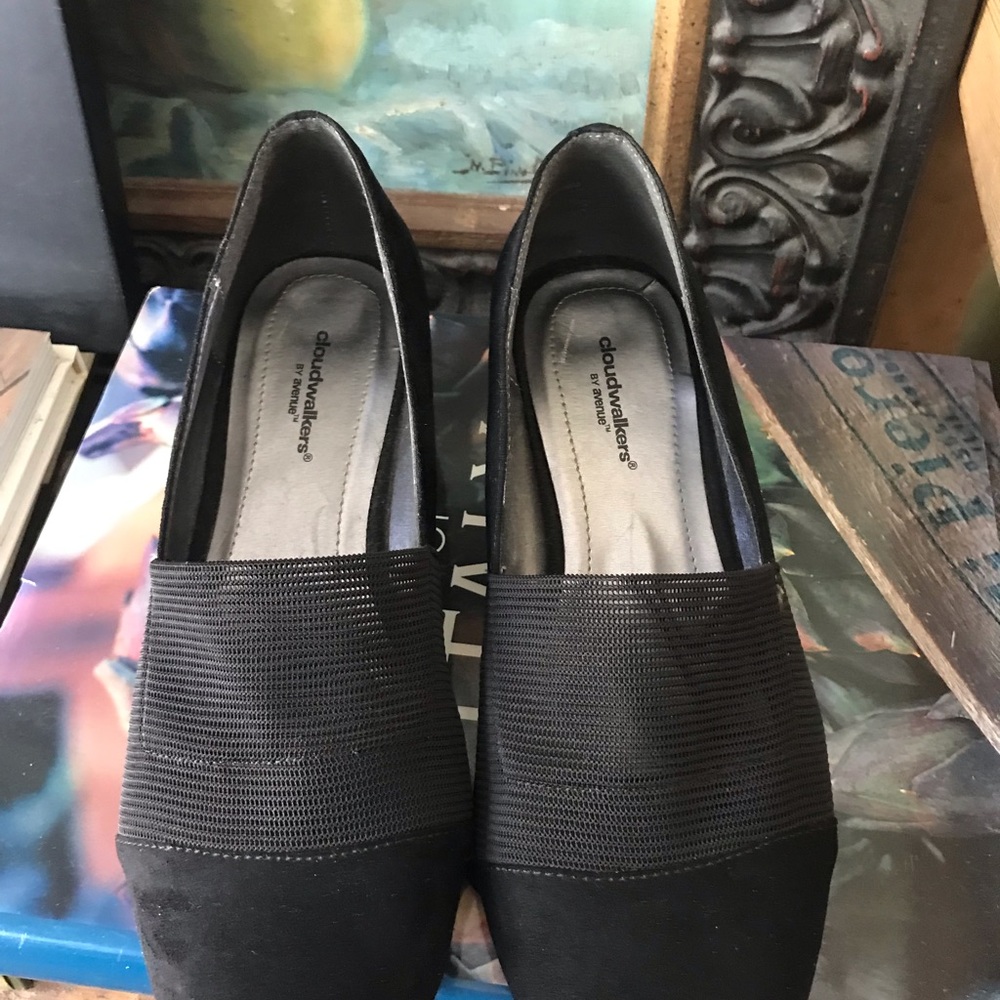 Cloud Walker heeled slip on stretch top blk 8w